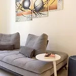 Апартаменты Centralflats 195 Private